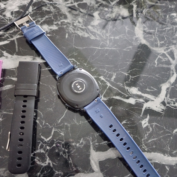 Samsung Gear Sport Watch - Picture 4 of 5